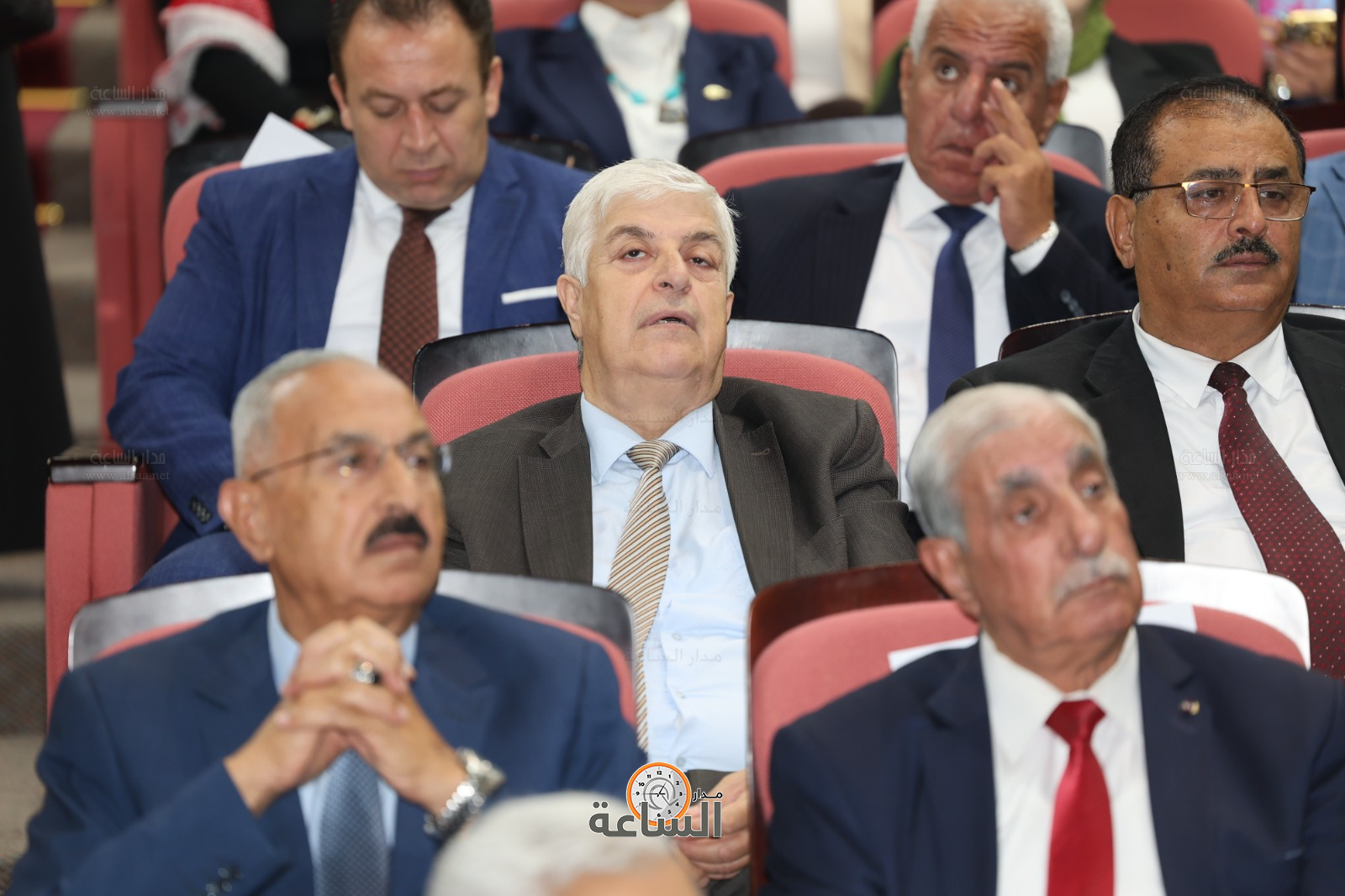 Madar Al-Saa Images 0.3920834474351226