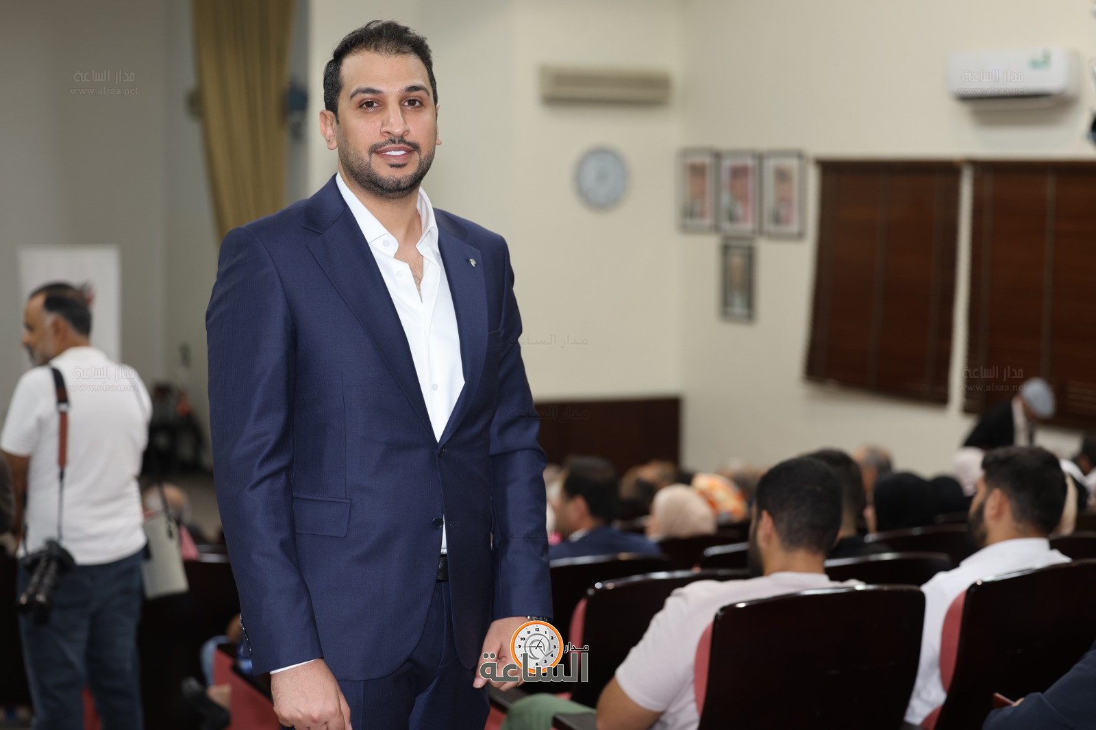 Madar Al-Saa Images 0.6876013294039206