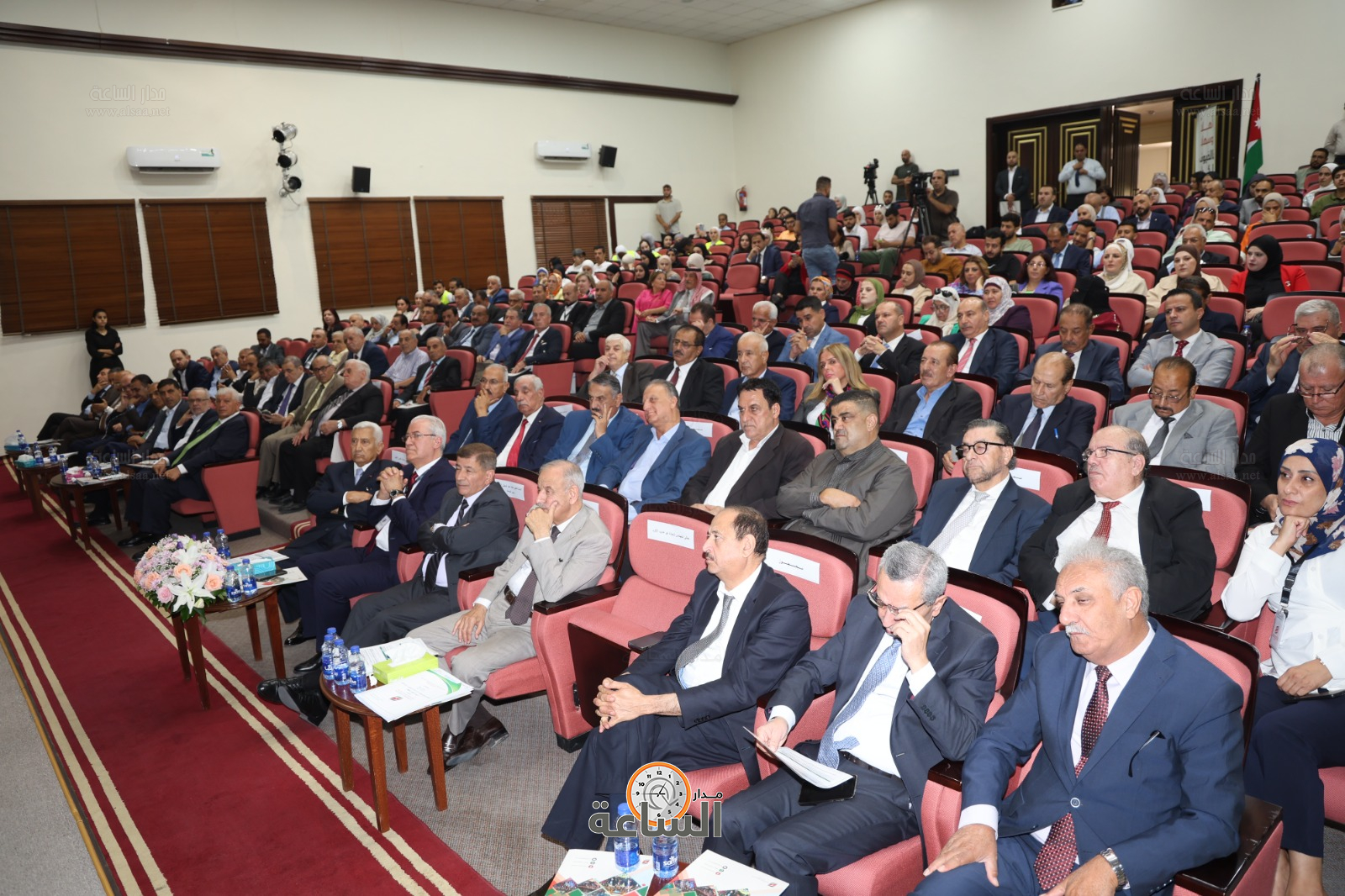 Madar Al-Saa Images 0.037827387528749146