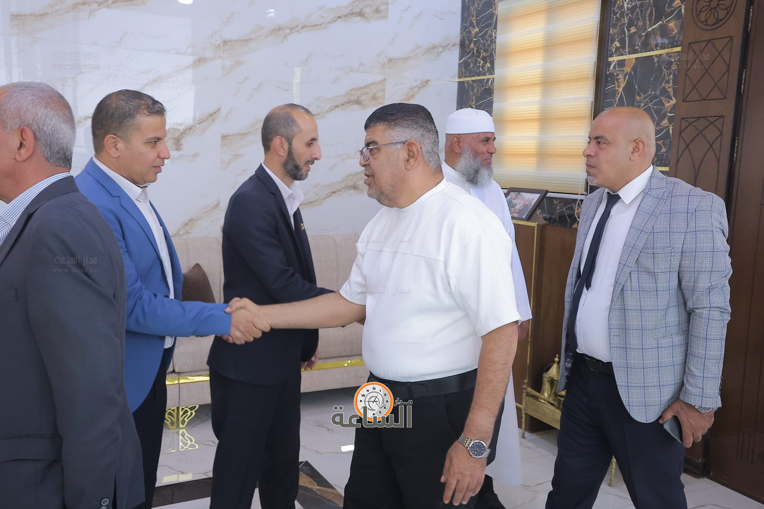 Madar Al-Saa Images 0.8606283442968538