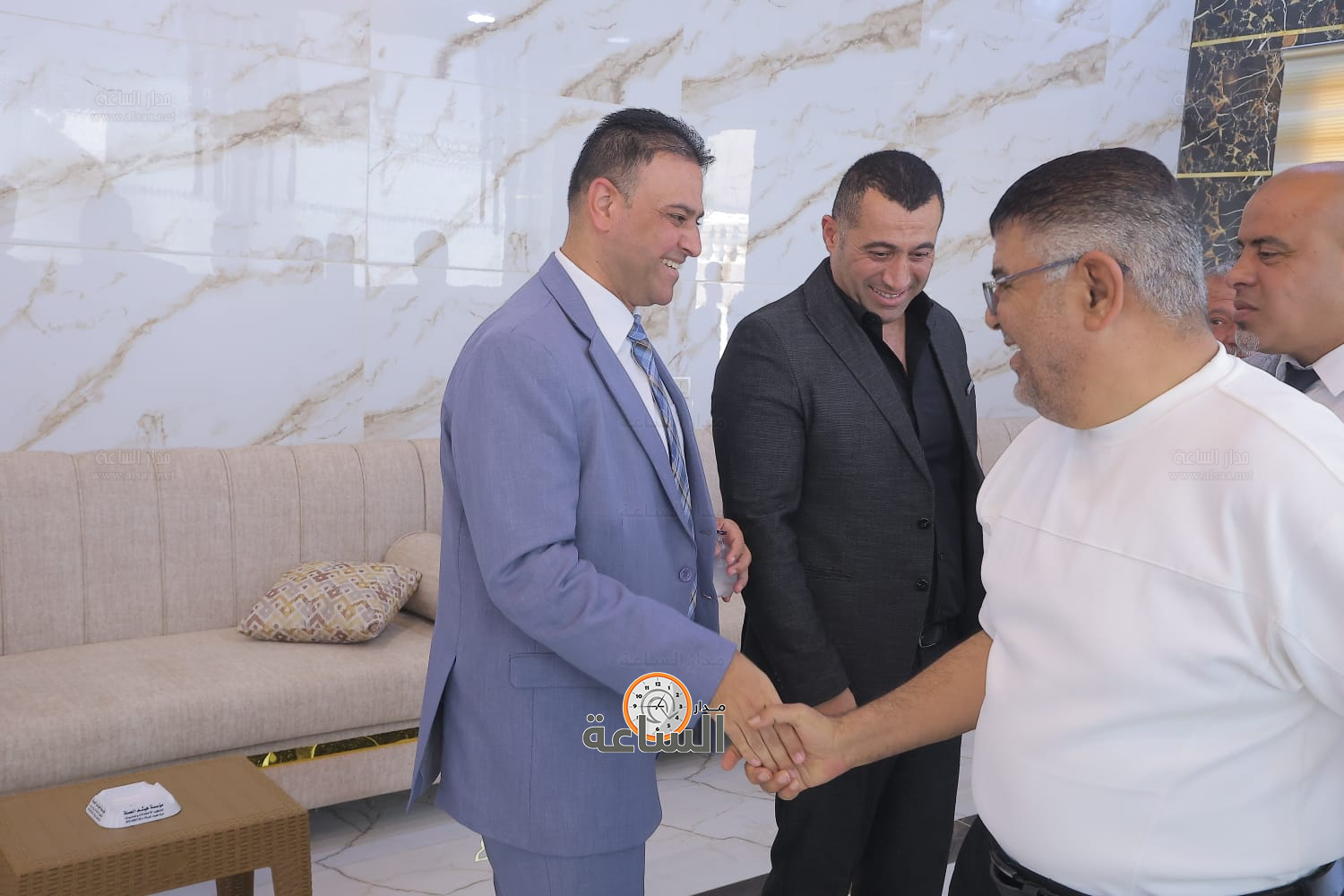 Madar Al-Saa Images 0.6766872015720318