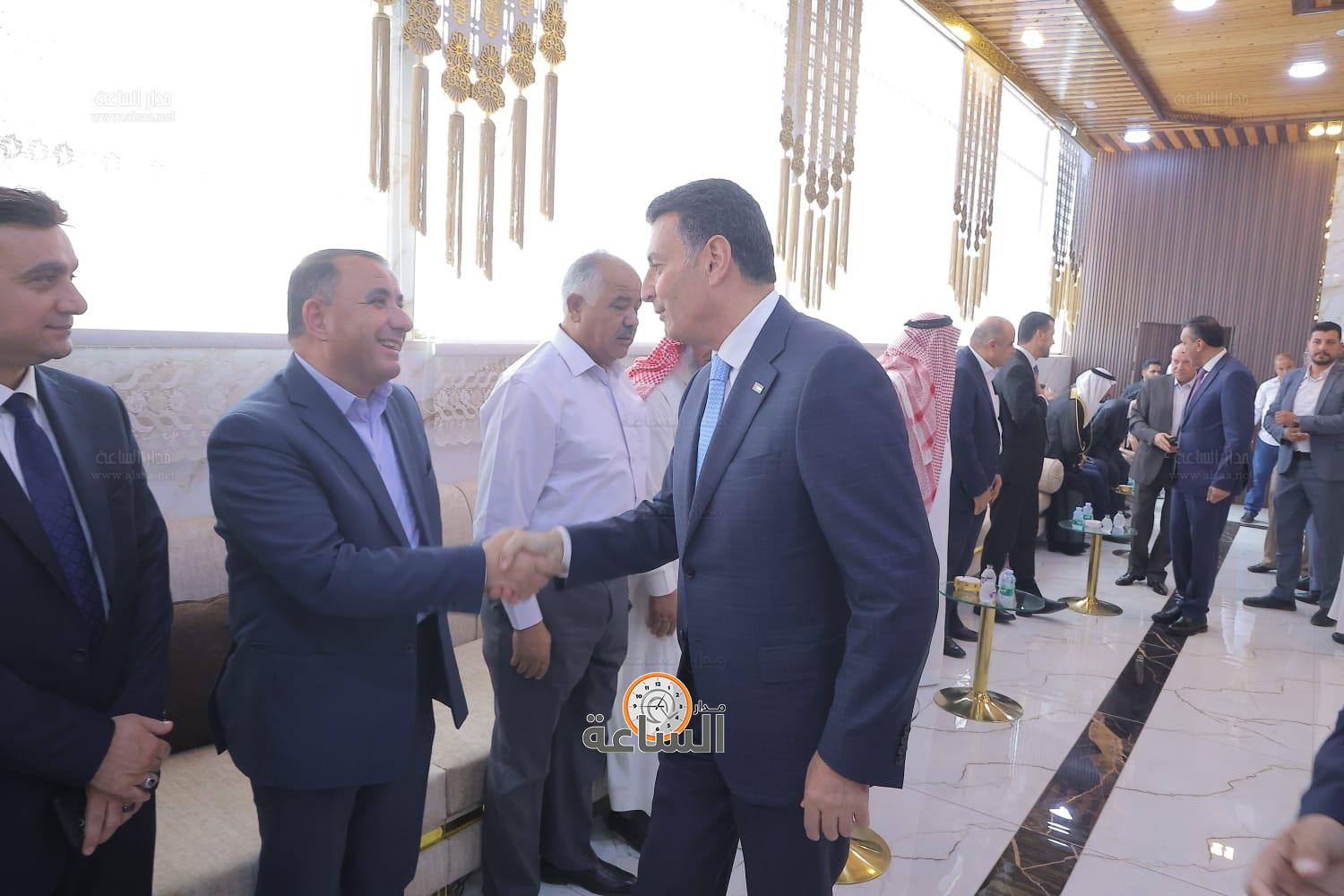 Madar Al-Saa Images 0.9192406908169687