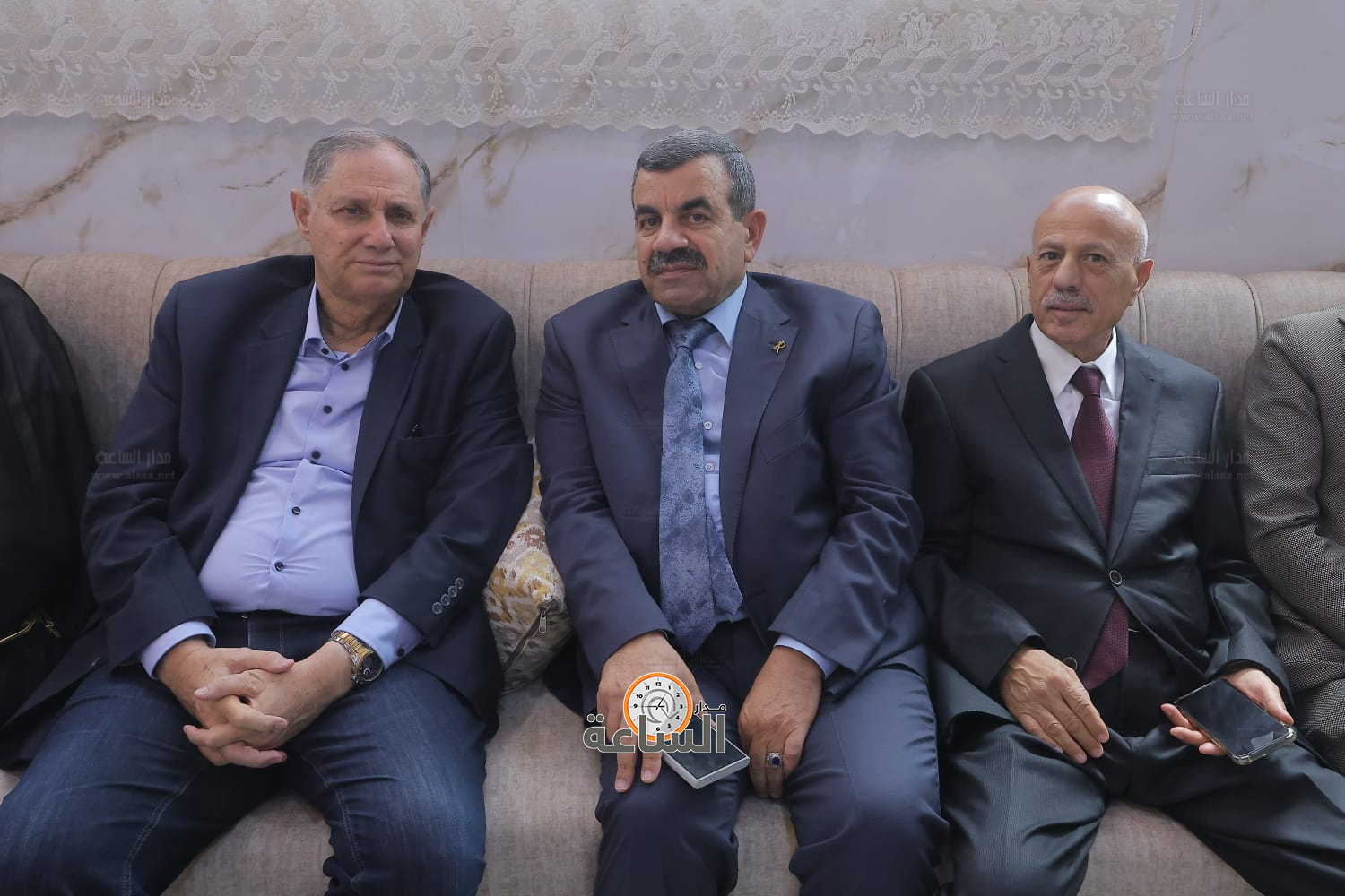 Madar Al-Saa Images 0.5235651050718523