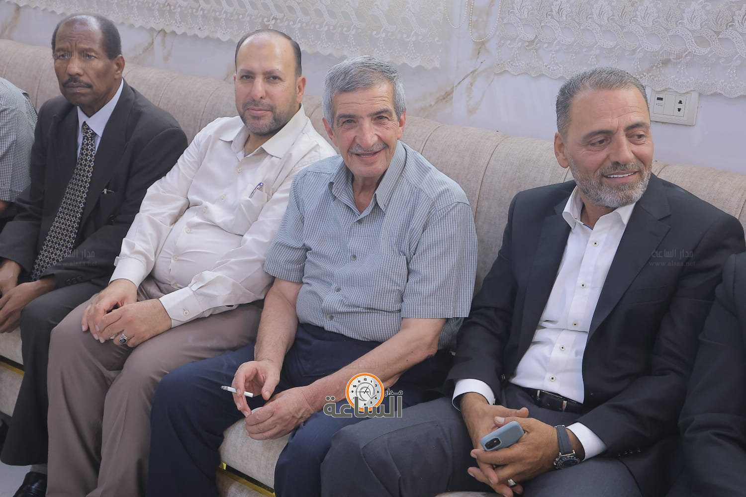 Madar Al-Saa Images 0.0743145061485525