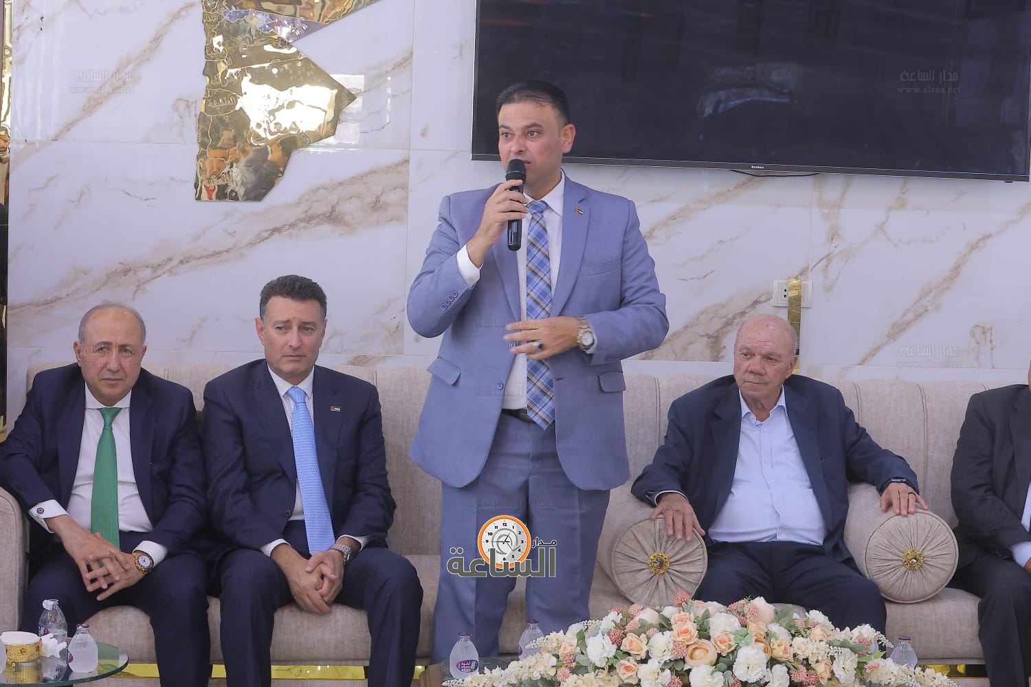 Madar Al-Saa Images 0.9385758232269468