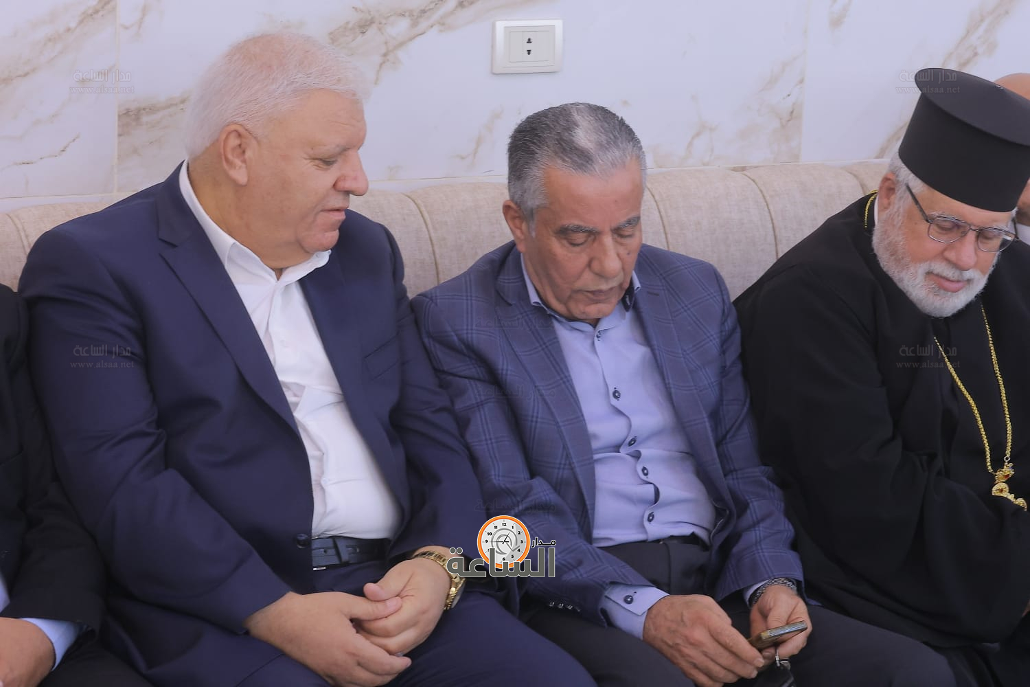 Madar Al-Saa Images 0.4493385090204629