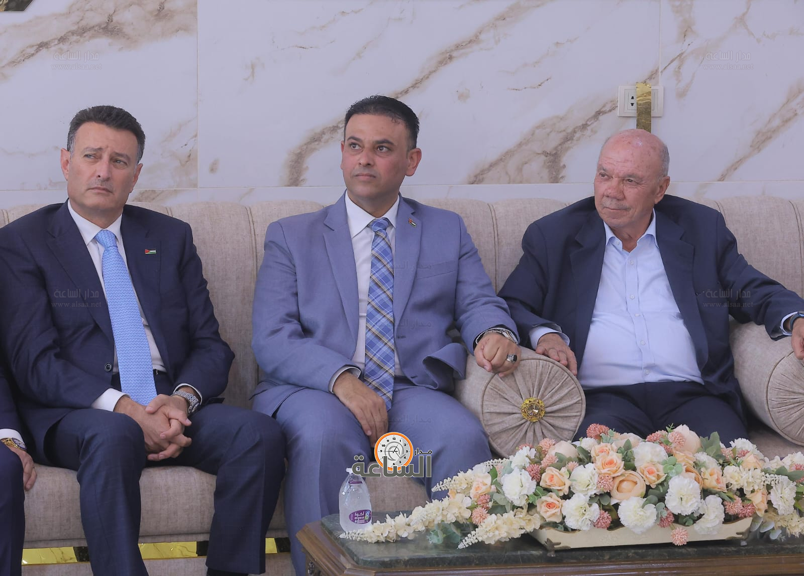 Madar Al-Saa Images 0.2075504445624562