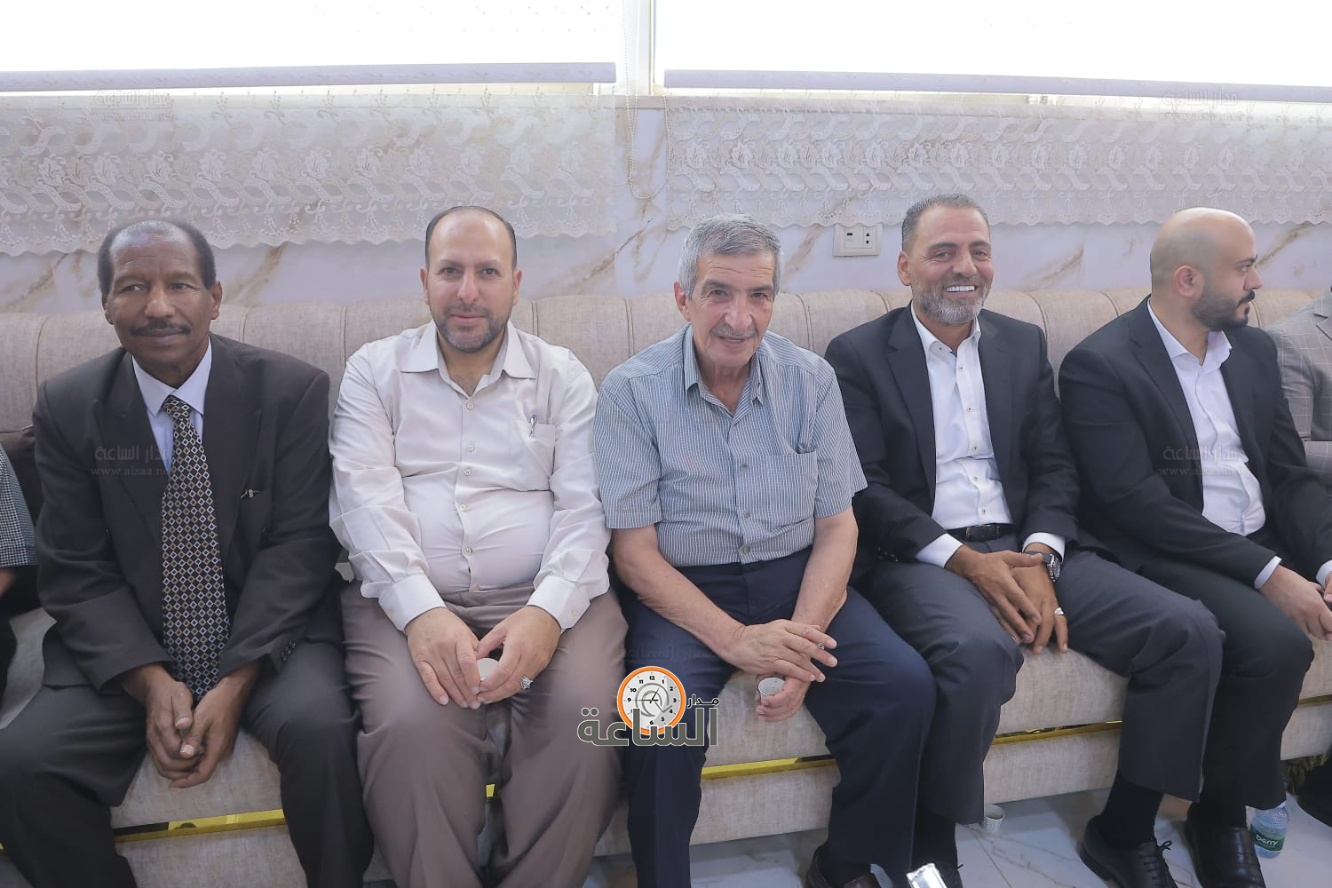 Madar Al-Saa Images 0.5316110775157804