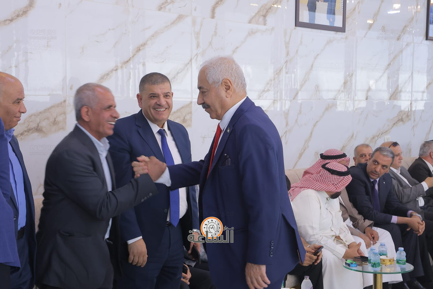 Madar Al-Saa Images 0.7379465849998212