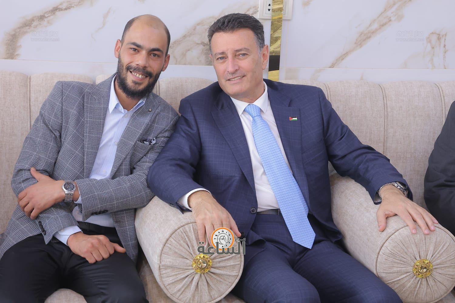 Madar Al-Saa Images 0.0019526785001038327