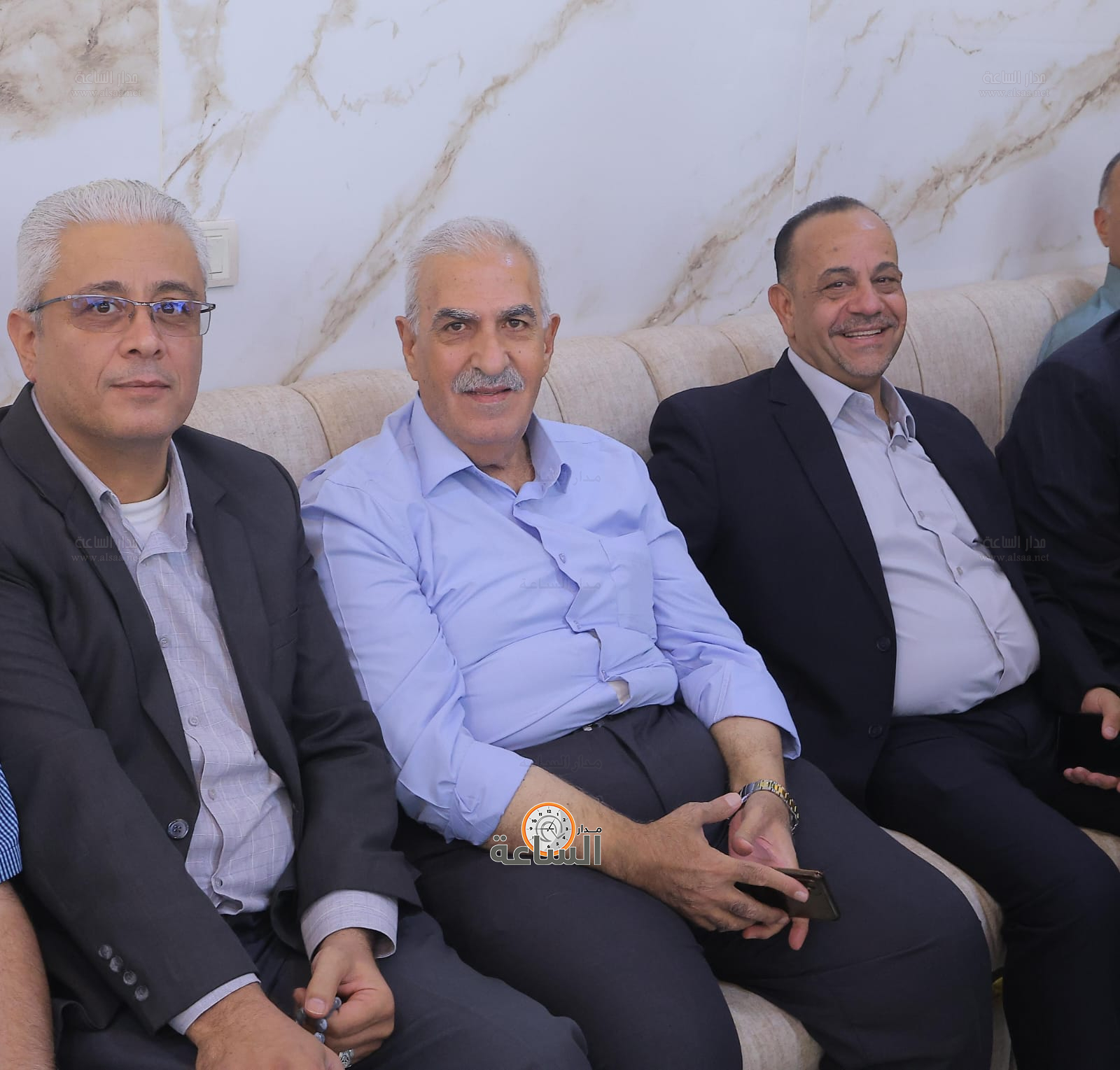 Madar Al-Saa Images 0.10688253053205576