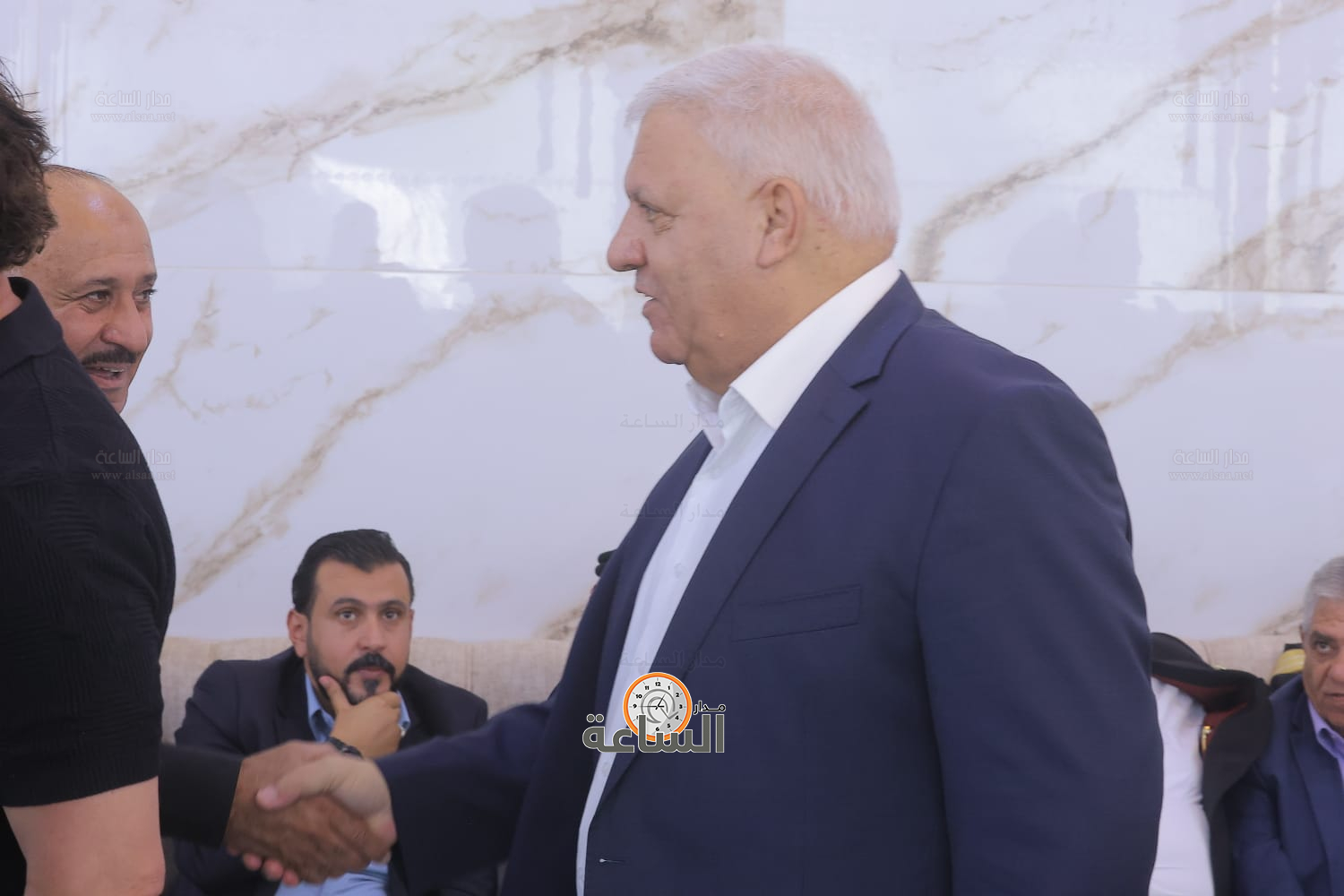 Madar Al-Saa Images 0.7412190878436163