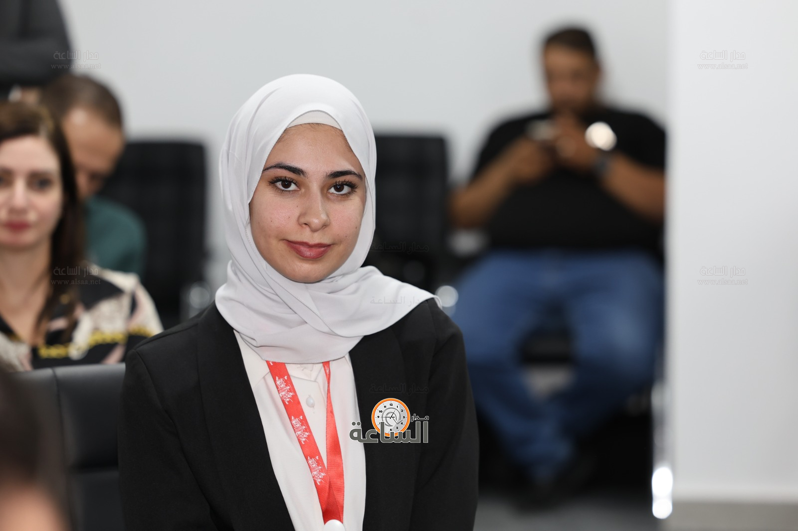 Madar Al-Saa Images 0.46150266230883785