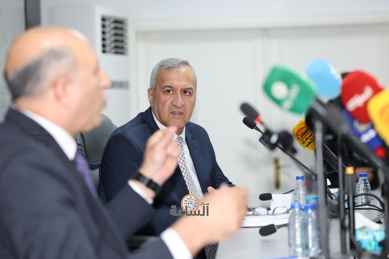 Madar Al-Saa Images 0.552884627657125