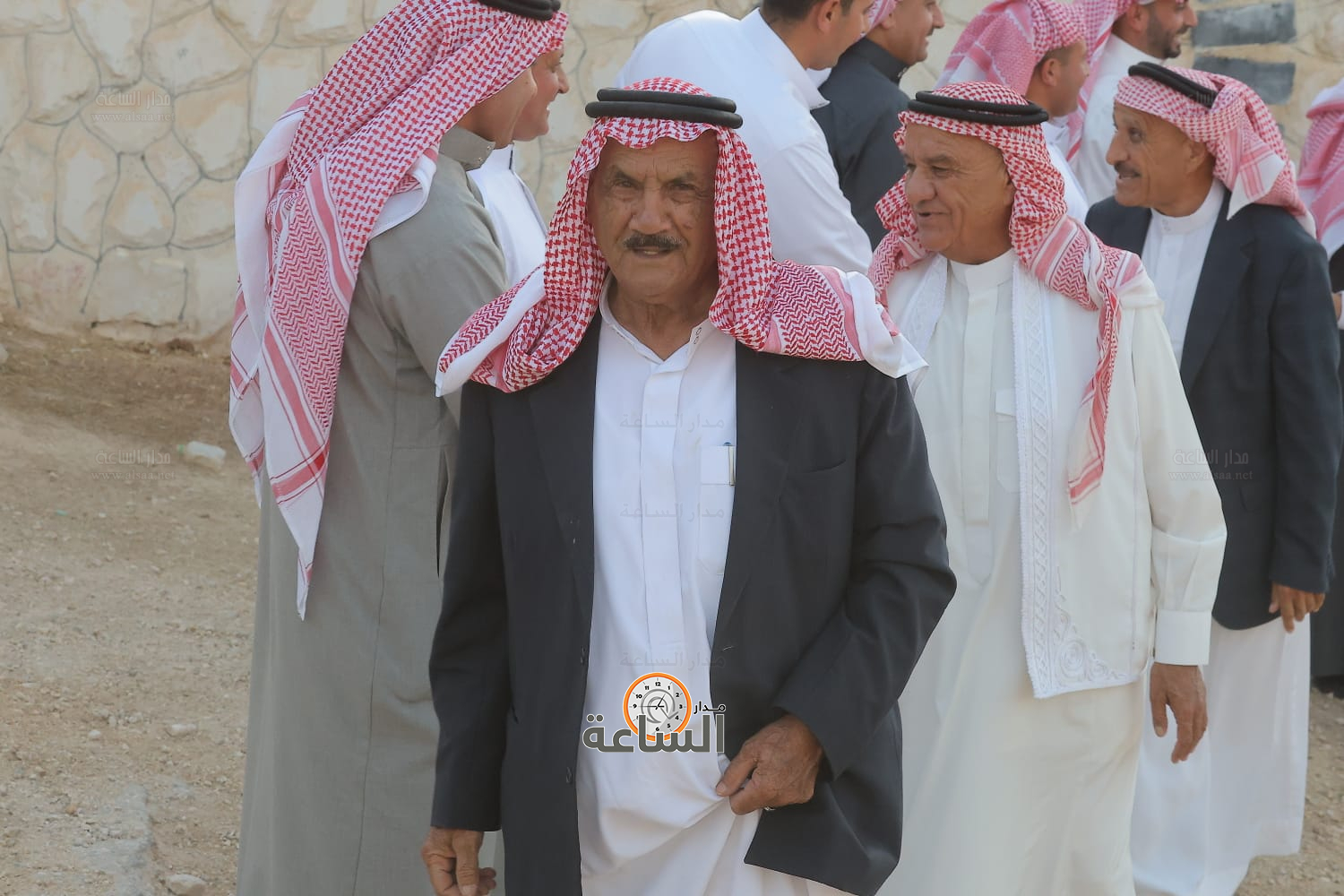 Madar Al-Saa Images 0.4951982122143398