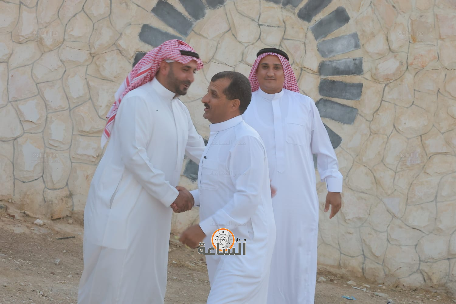 Madar Al-Saa Images 0.5381674728457004