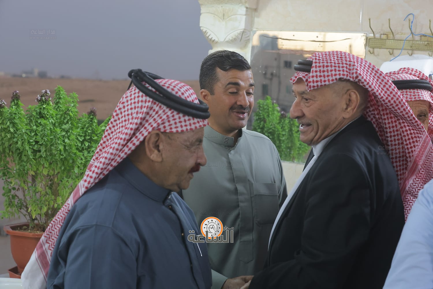 Madar Al-Saa Images 0.7879307998199383