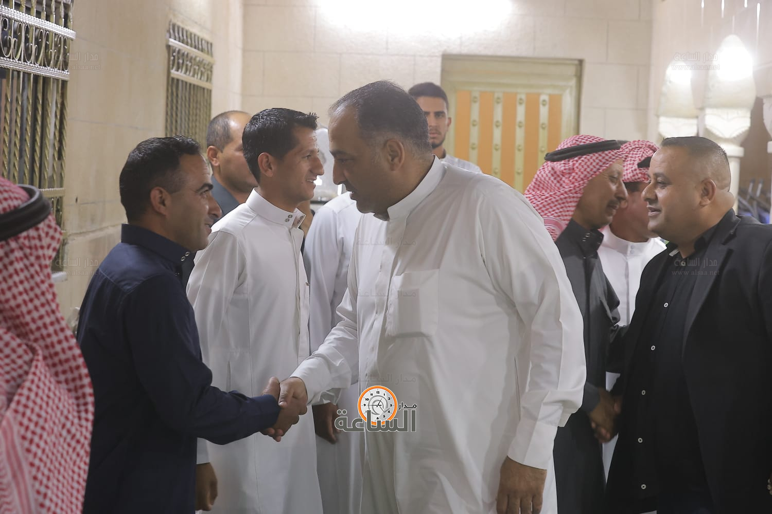 Madar Al-Saa Images 0.6711510789400181