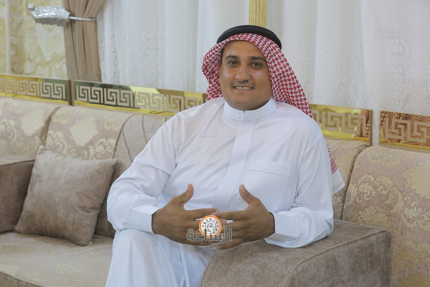 Madar Al-Saa Images 0.8661804254533775