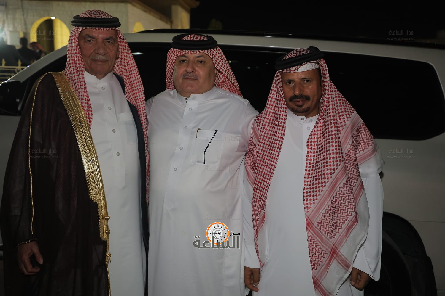 Madar Al-Saa Images 0.8749090858414682