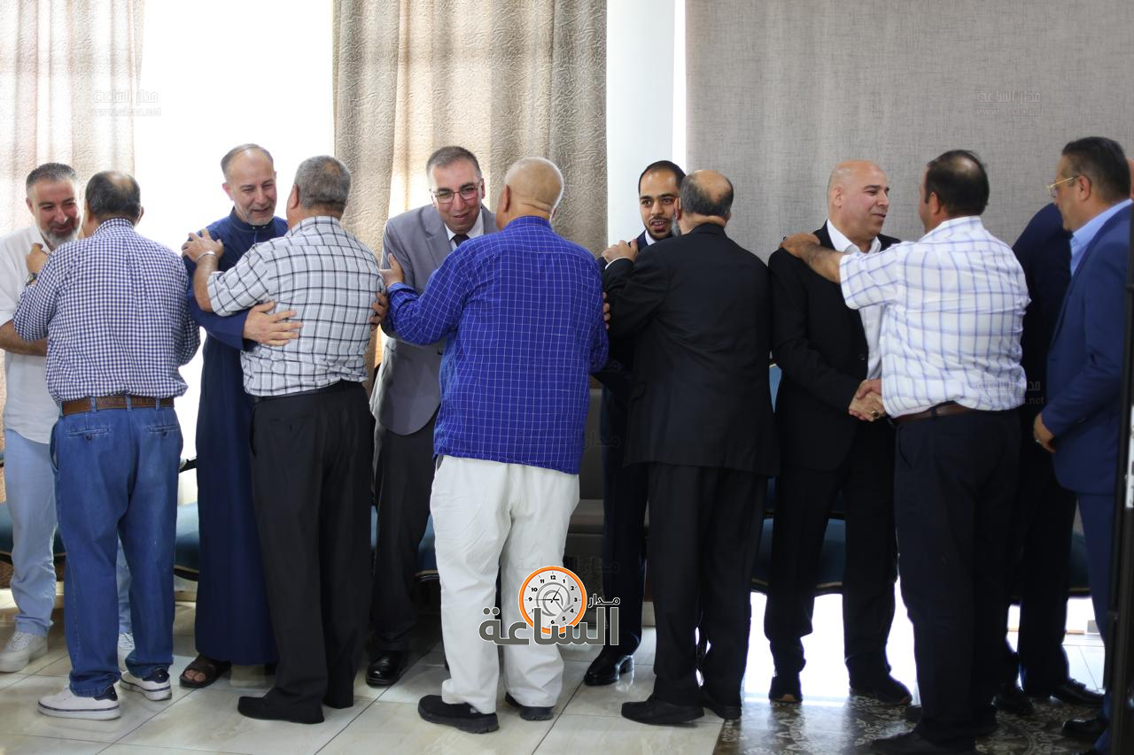 Madar Al-Saa Images 0.8970977189481466