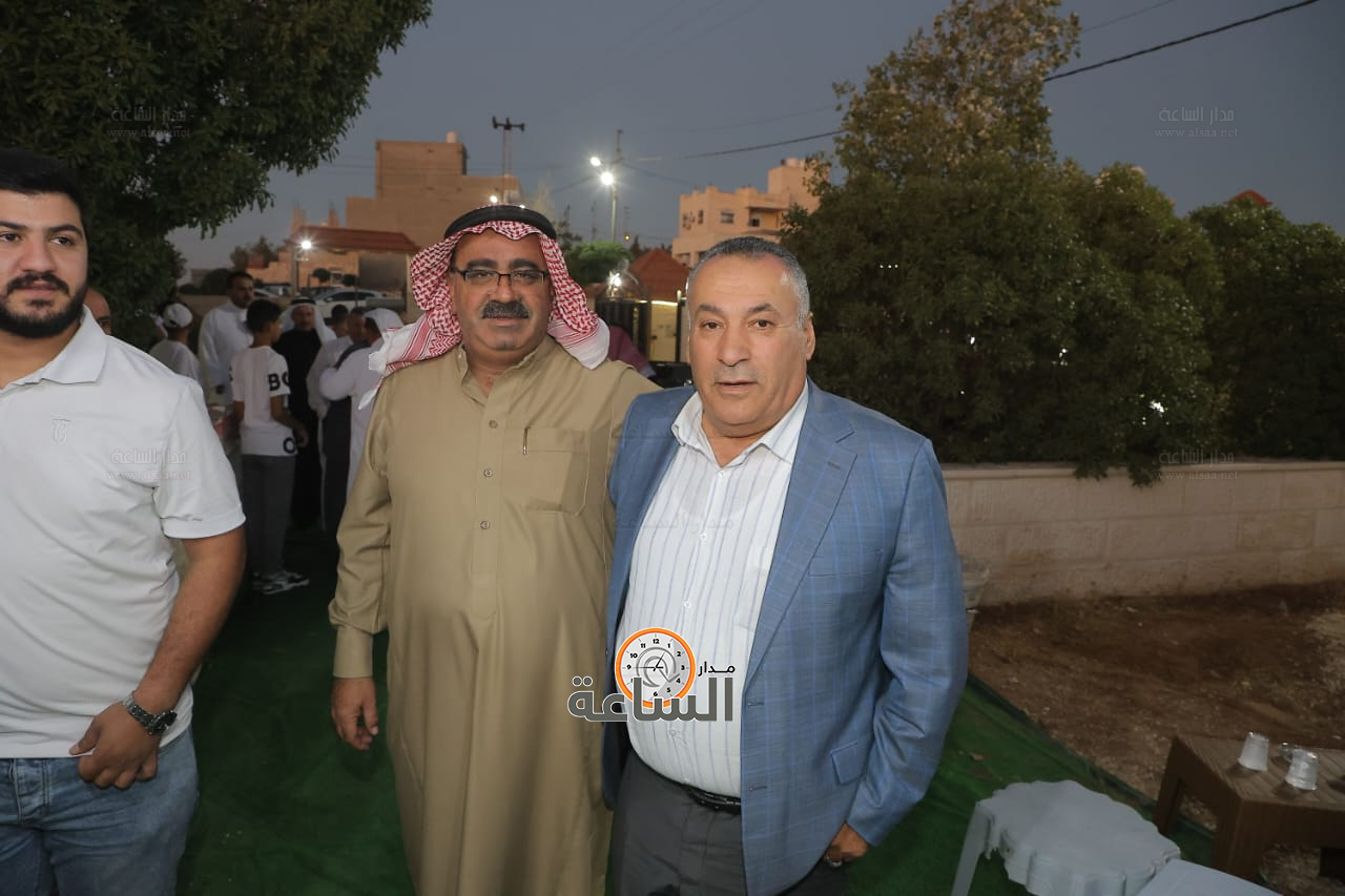 Madar Al-Saa Images 0.9491914503794645