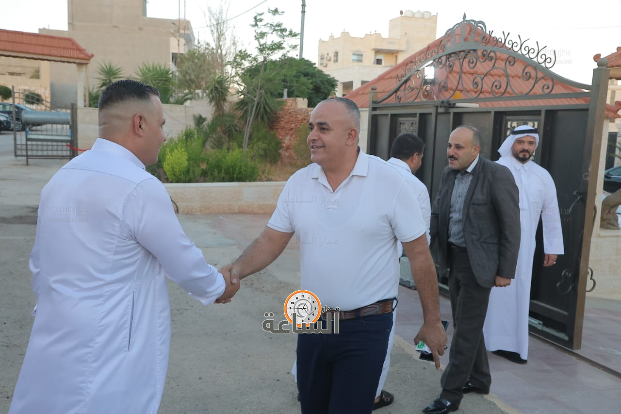 Madar Al-Saa Images 0.1987657056494373