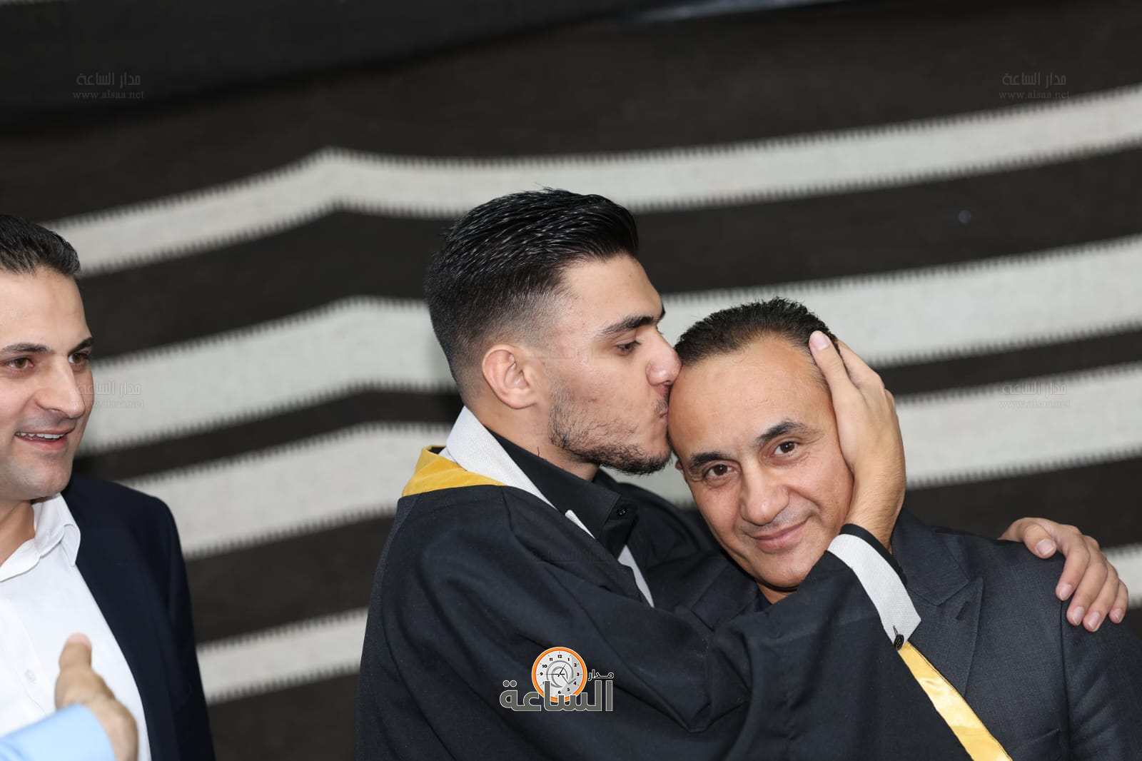 Madar Al-Saa Images 0.057379577846158214