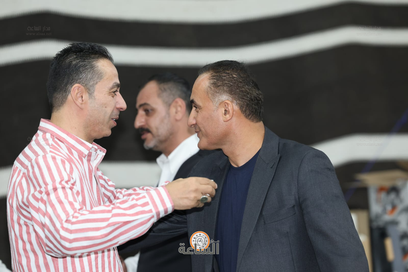 Madar Al-Saa Images 0.5881132346743982