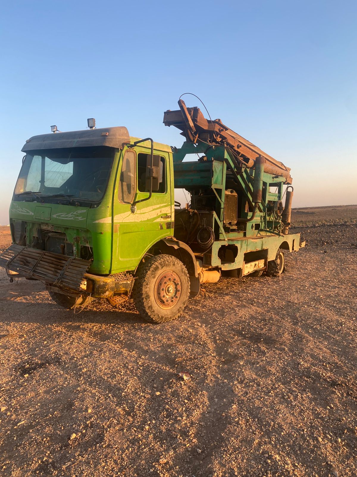 Madar Al-Saa Images 0.446450236272527