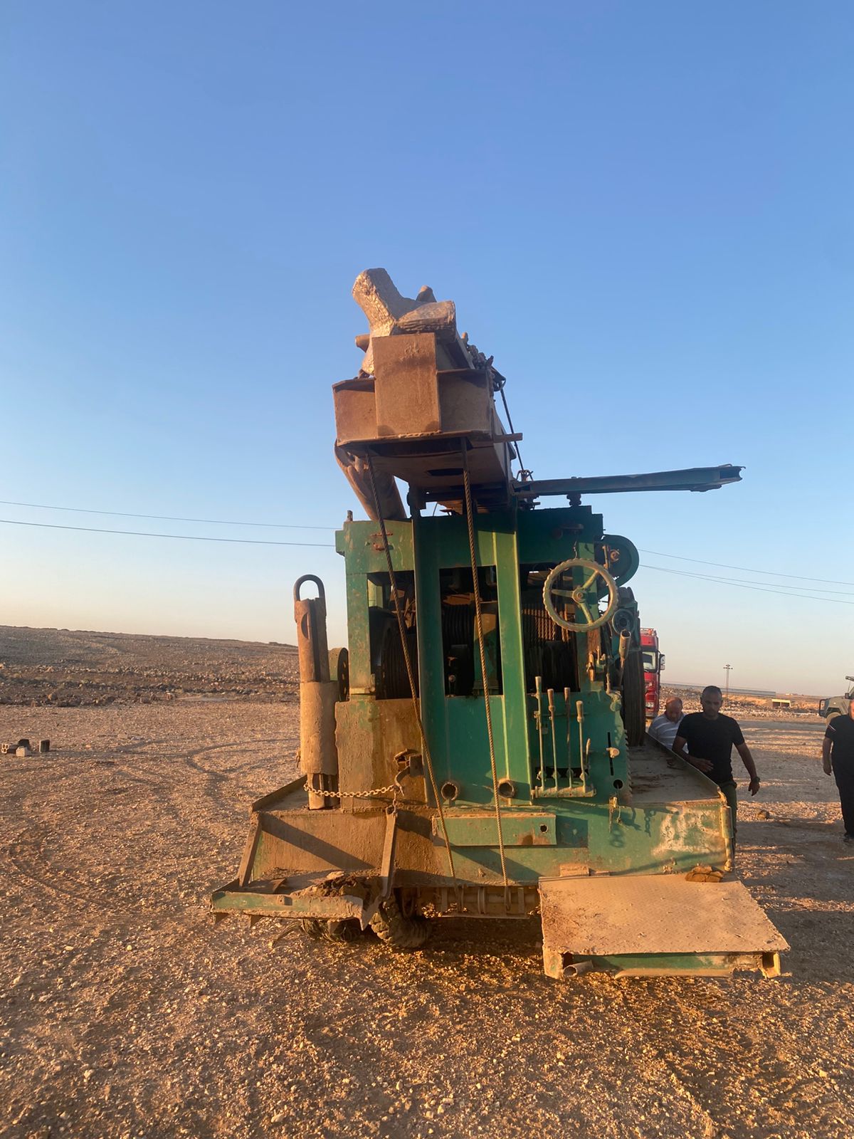 Madar Al-Saa Images 0.8358601141821778