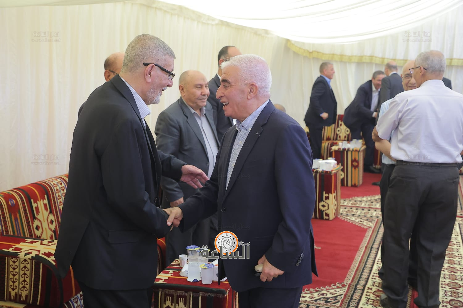 Madar Al-Saa Images 0.25456908849092597