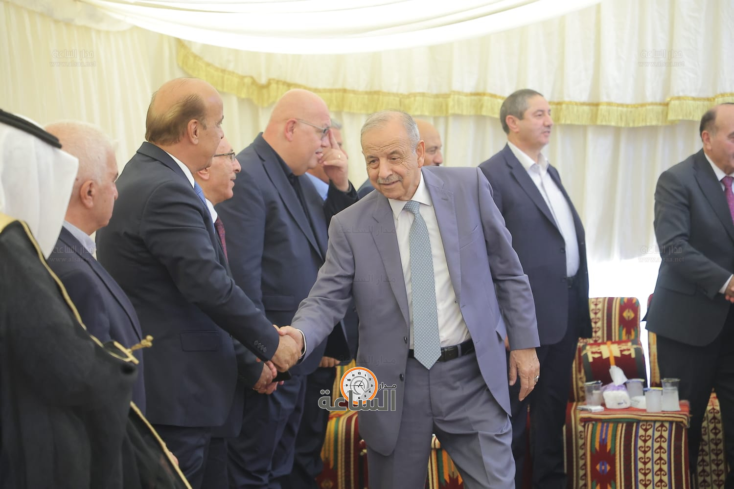 Madar Al-Saa Images 0.4120626044375616