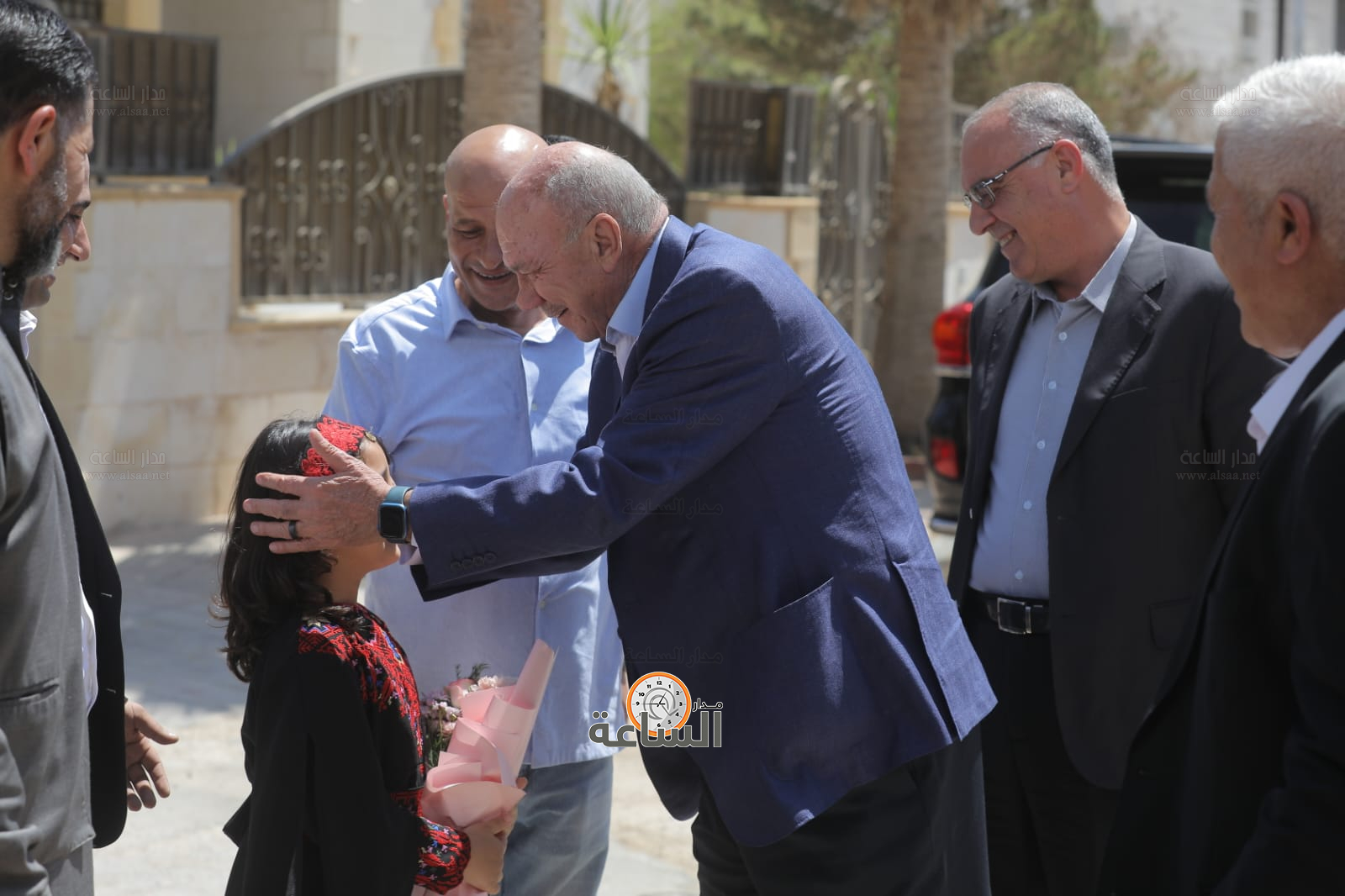 Madar Al-Saa Images 0.4844462804758015