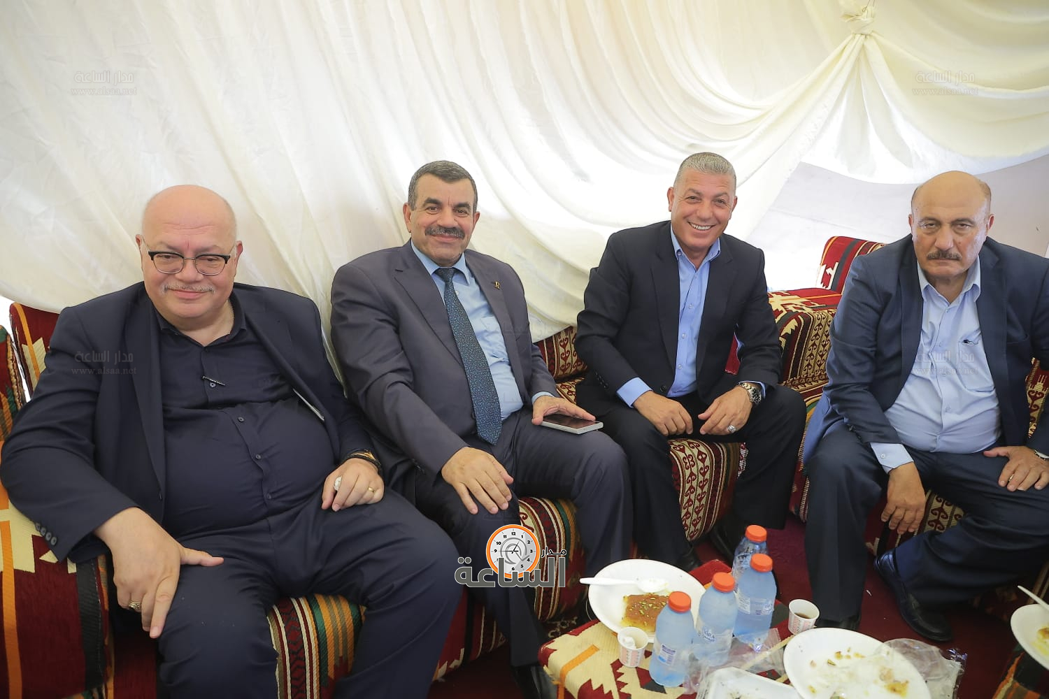 Madar Al-Saa Images 0.7753637342316902