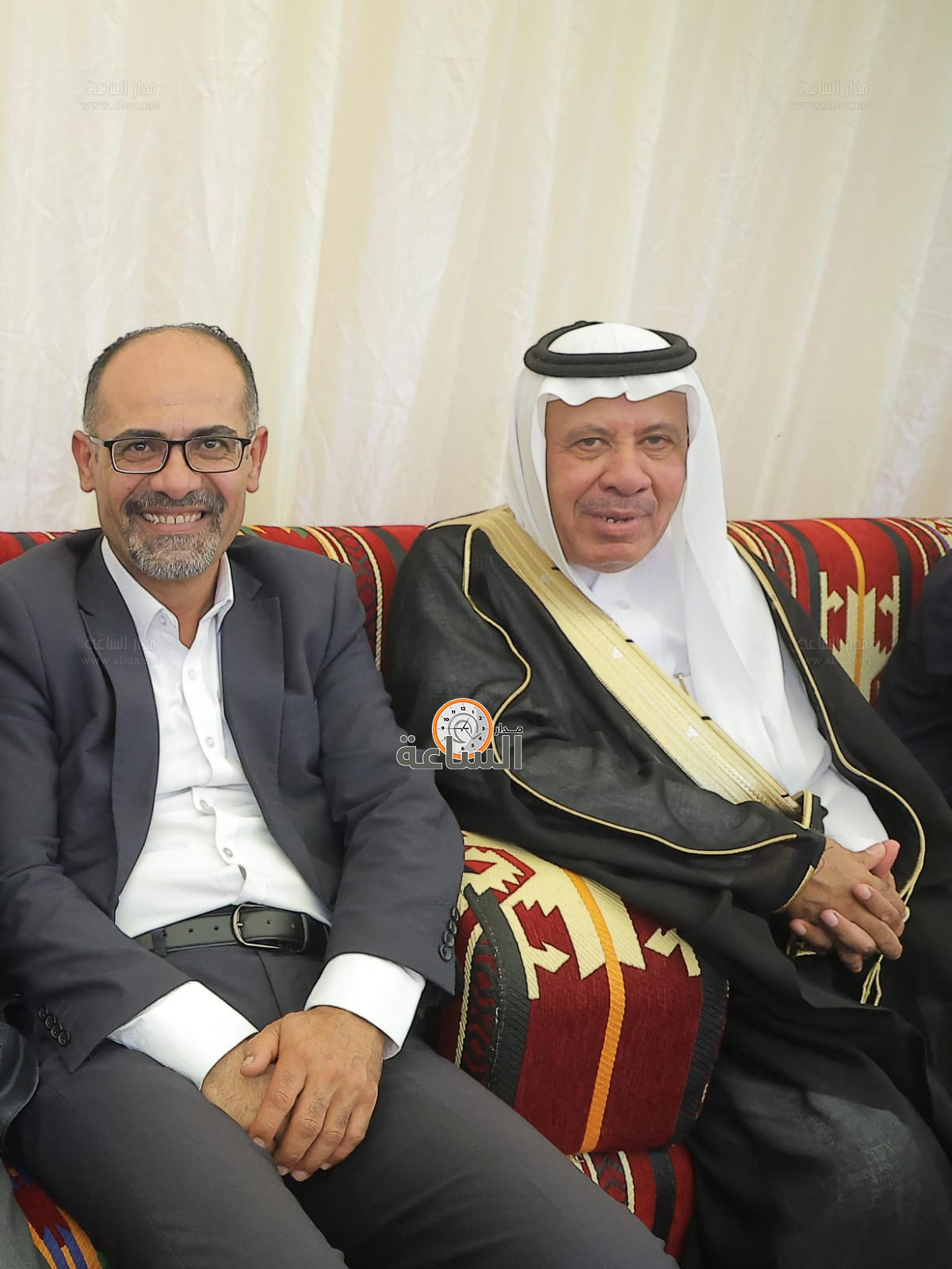 Madar Al-Saa Images 0.9911513814275644