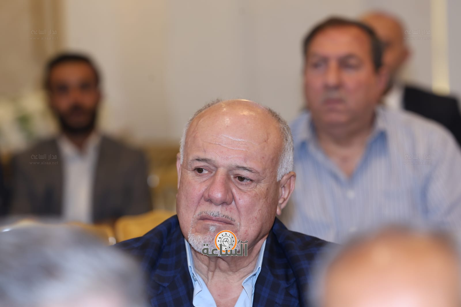 Madar Al-Saa Images 0.4412376381877353