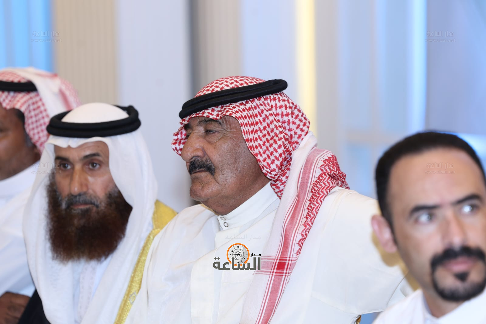 Madar Al-Saa Images 0.44094873730912654