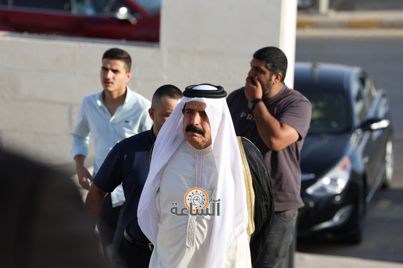 Madar Al-Saa Images 0.5534383602315378