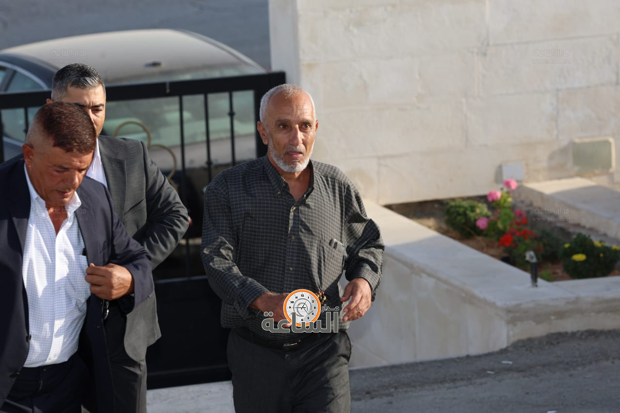 Madar Al-Saa Images 0.297301275424663