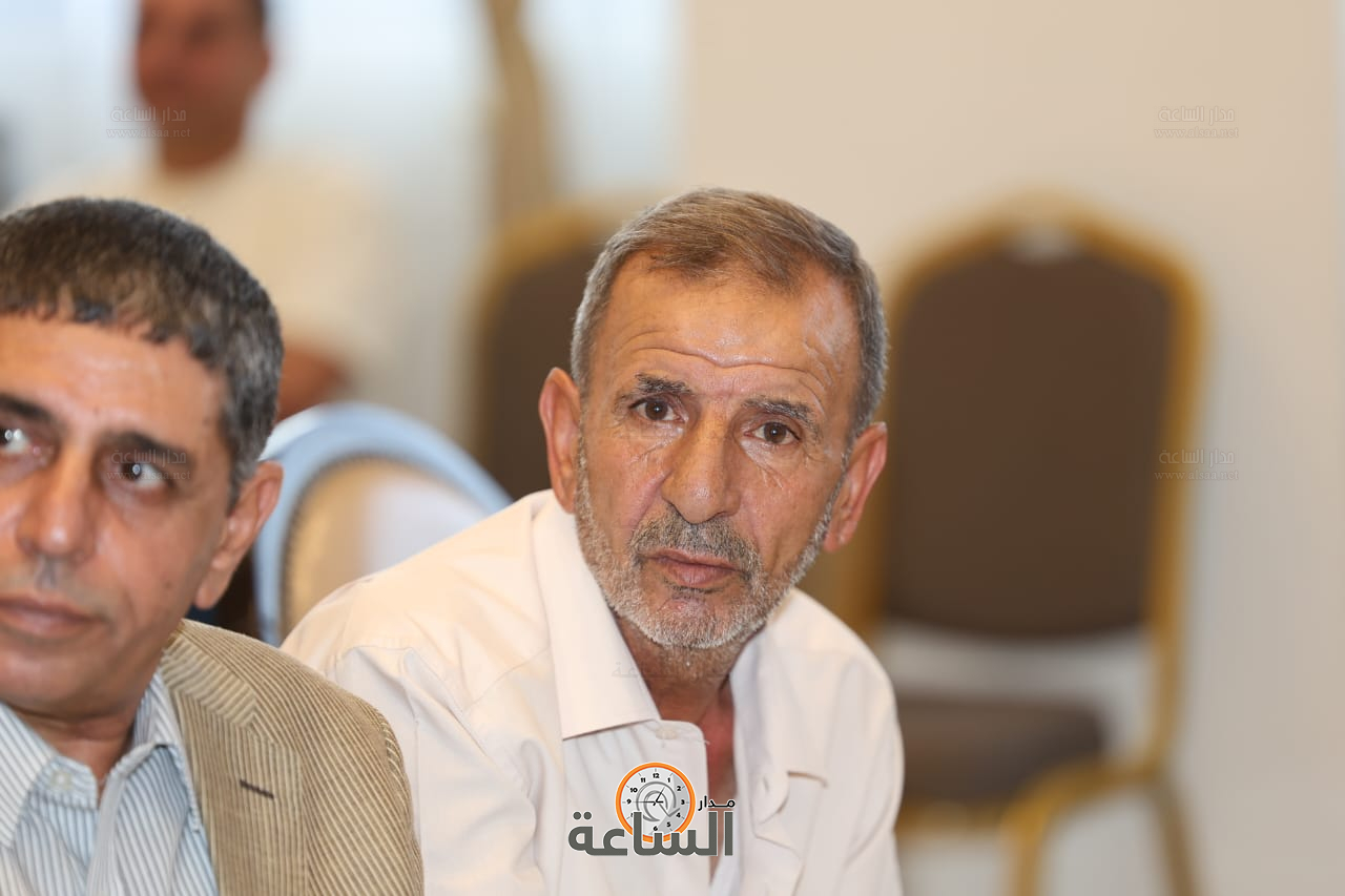 Madar Al-Saa Images 0.5355037817955969