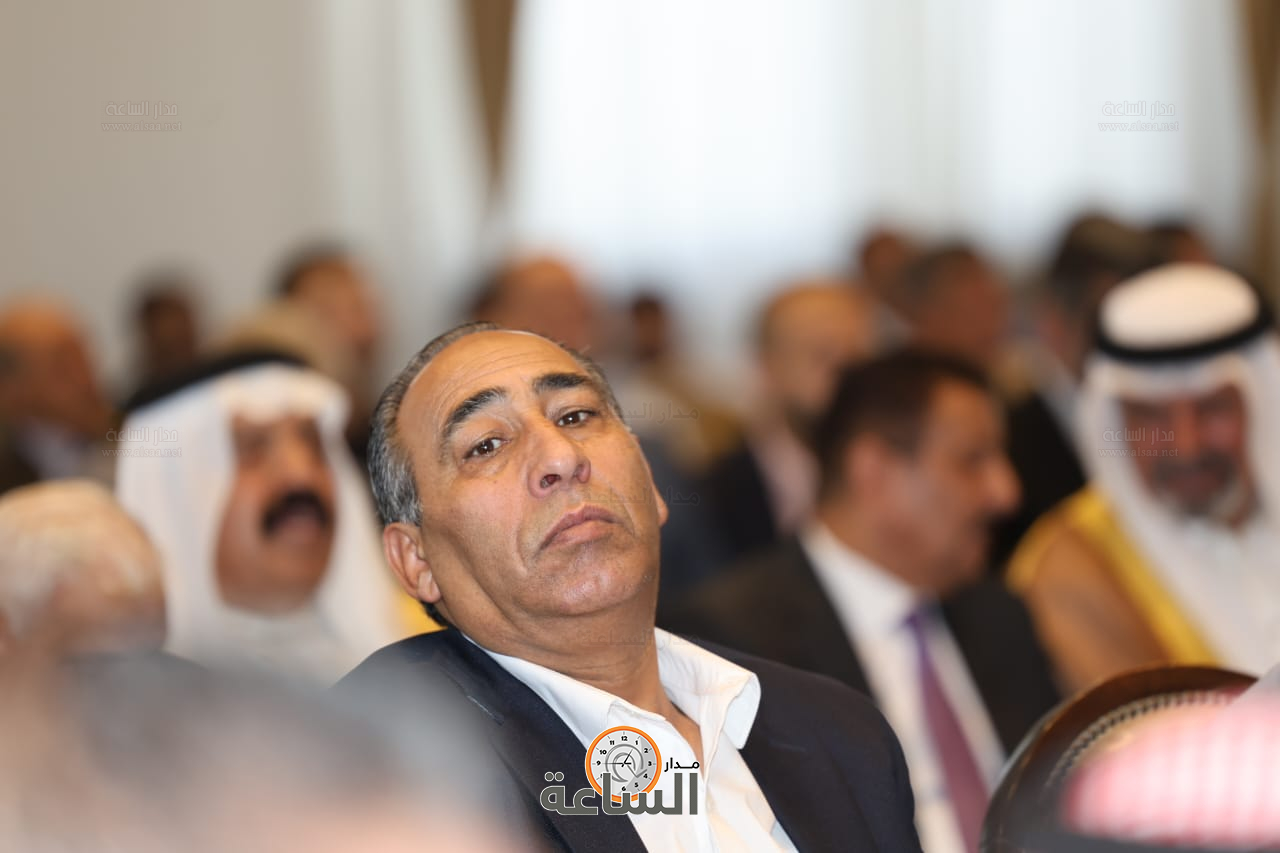 Madar Al-Saa Images 0.22918159059640208