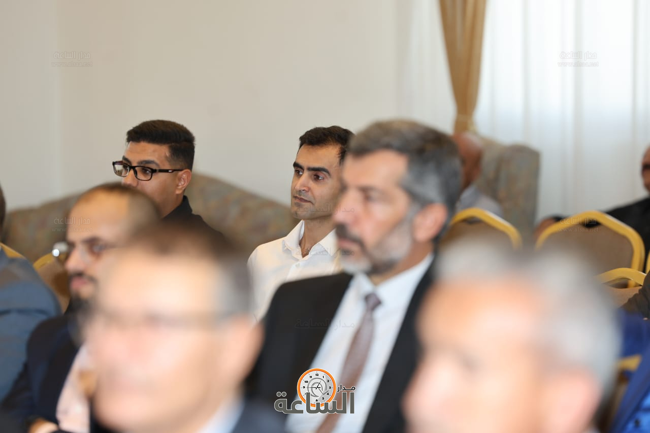 Madar Al-Saa Images 0.26956621572553785