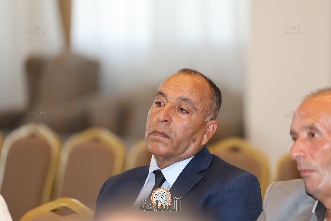 Madar Al-Saa Images 0.998066221420714