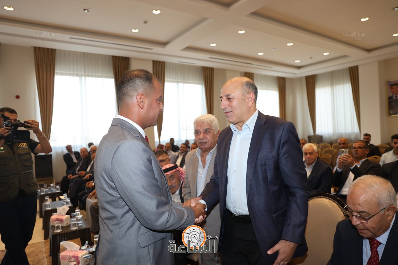 Madar Al-Saa Images 0.2107783773828822