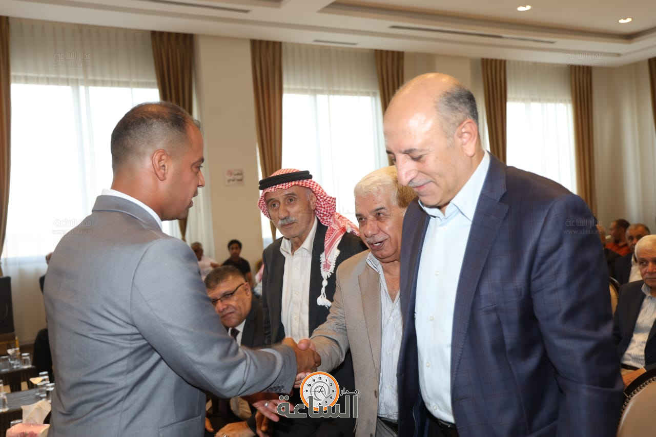 Madar Al-Saa Images 0.02494978357043398