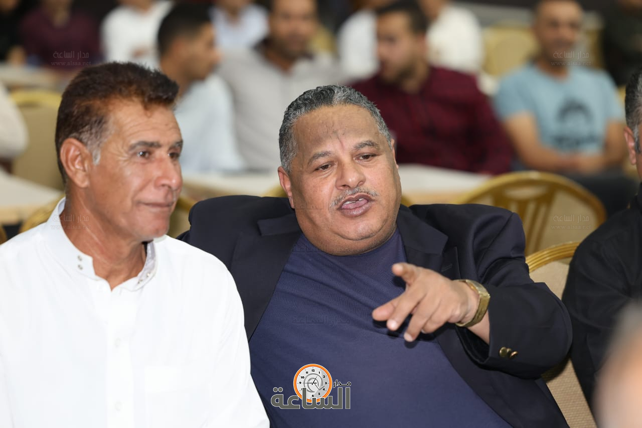 Madar Al-Saa Images 0.3120261577895981