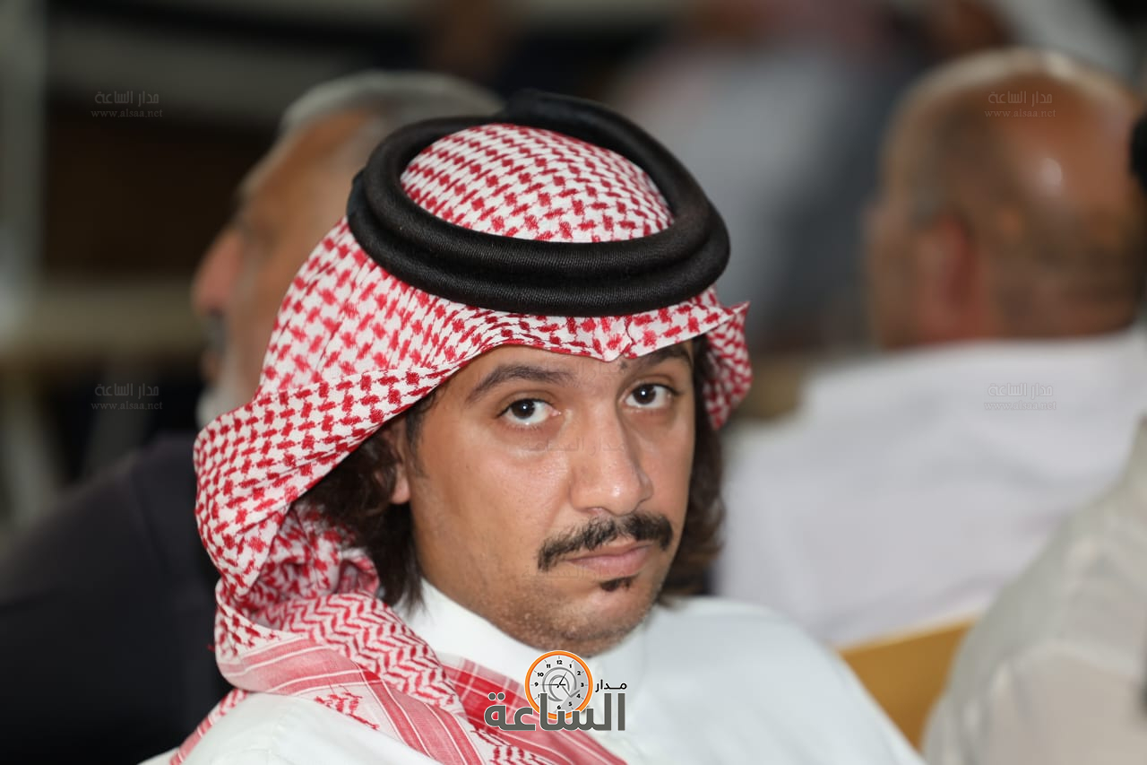 Madar Al-Saa Images 0.2683981606135972