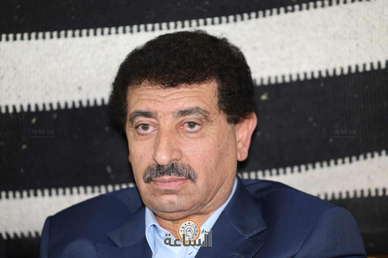 Madar Al-Saa Images 0.42262765745074615