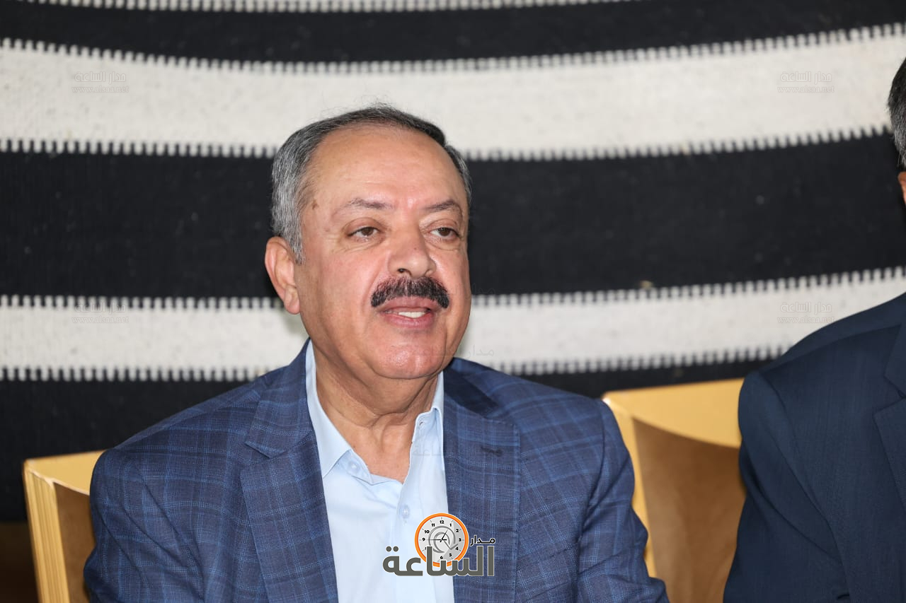 Madar Al-Saa Images 0.11327975711161176